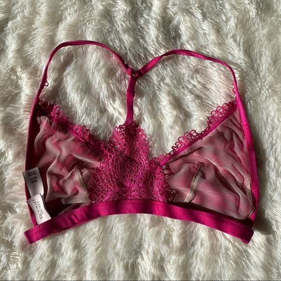 ❌SOLD❌Victoria’s Secret lace bralette - Picture 2 of 2